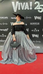 Geantă TRIANGLE EQUAL Negru - imagine 4