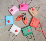 Geantă MINI LOVE Neagră Cu Inimă - imagine 4